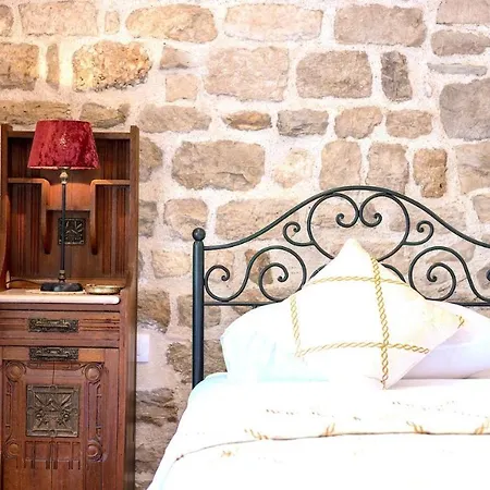 Luxe Ammarulla بيت ضيافة سبليت