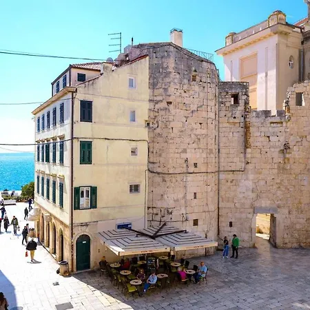 Luxe Ammarulla 4* Split